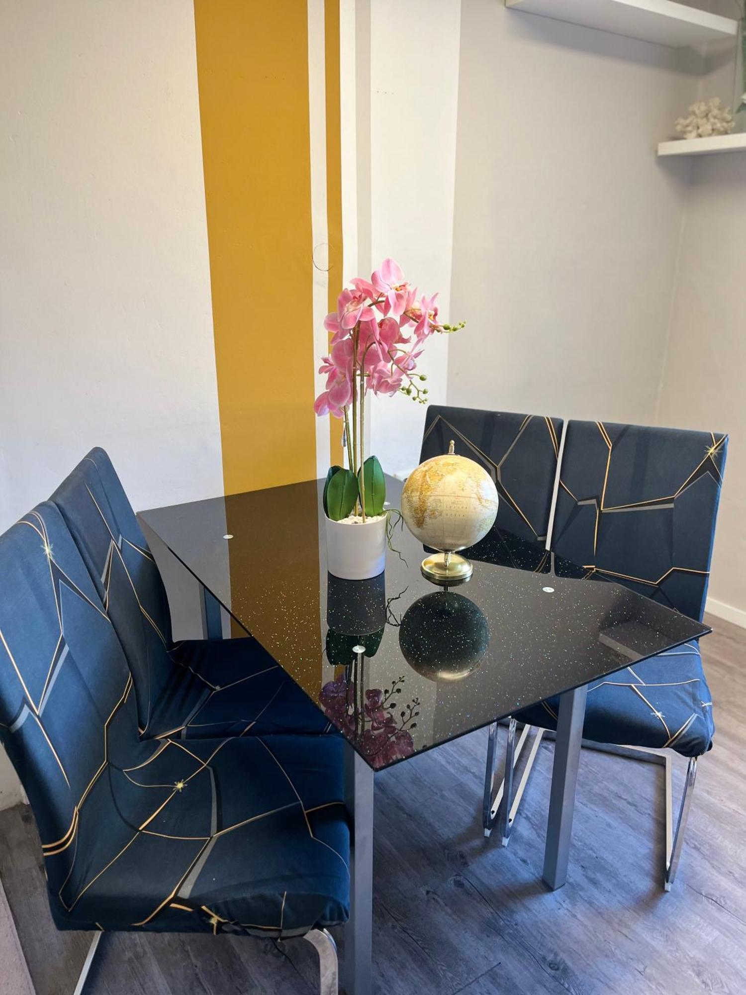 Gemuetliche Wohnung/ Cozy Apartment Niklasdorf Luaran gambar